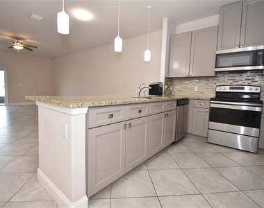 43 Lloyd Trail - Photo Thumbnail 11