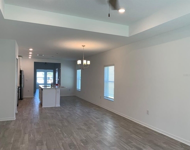 1980 Sunset Preserve Way - Photo Thumbnail 11