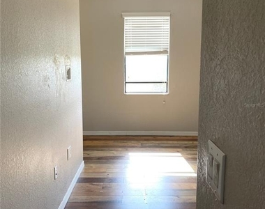 7280 Ketch Place - Photo Thumbnail 21