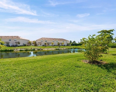 5725 Haven Terrace - Photo Thumbnail 32