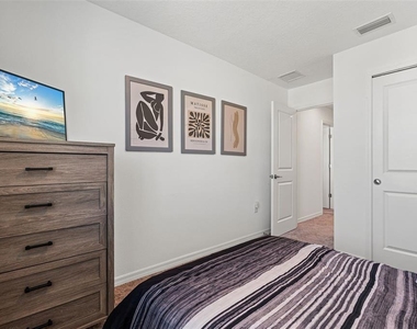 5725 Haven Terrace - Photo Thumbnail 26