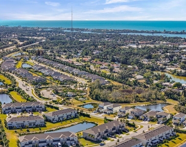 5725 Haven Terrace - Photo Thumbnail 37