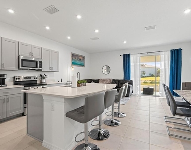5725 Haven Terrace - Photo Thumbnail 6
