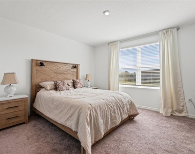 5725 Haven Terrace - Photo Thumbnail 16