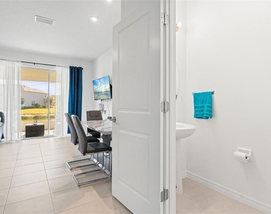 5725 Haven Terrace - Photo Thumbnail 4