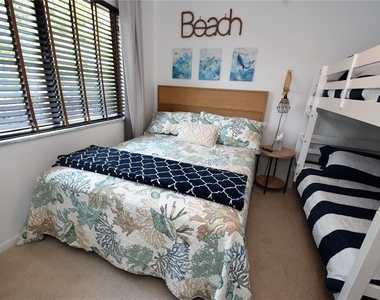 1712 Glenhouse Drive - Photo Thumbnail 4