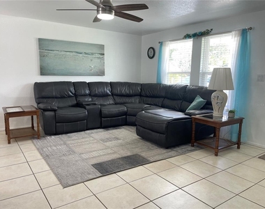 3410 Bay Street - Photo Thumbnail 9