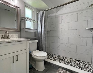 3410 Bay Street - Photo Thumbnail 18