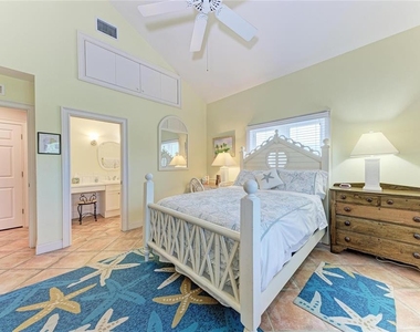 101 Palm Avenue - Photo Thumbnail 18