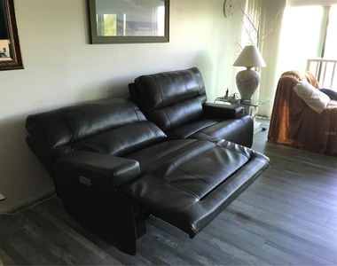 3705 E Bay Drive - Photo Thumbnail 6