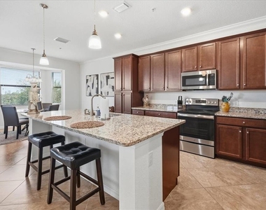 17006 Vardon Terrace - Photo Thumbnail 2