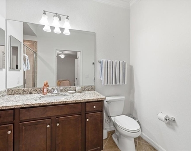 17006 Vardon Terrace - Photo Thumbnail 13