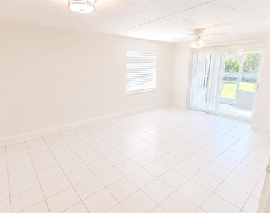 640 47th Street - Photo Thumbnail 10