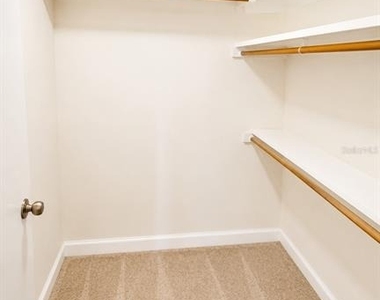 640 47th Street - Photo Thumbnail 9