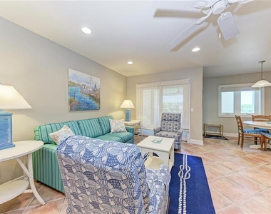 101 Palm Avenue - Photo Thumbnail 6