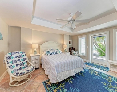 101 Palm Avenue - Photo Thumbnail 19