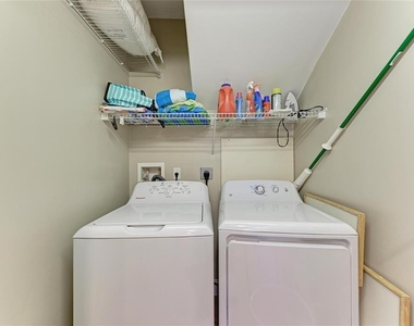 101 Palm Avenue - Photo Thumbnail 24