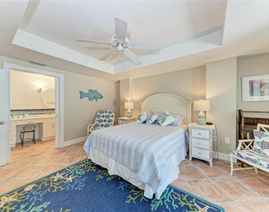 101 Palm Avenue - Photo Thumbnail 17