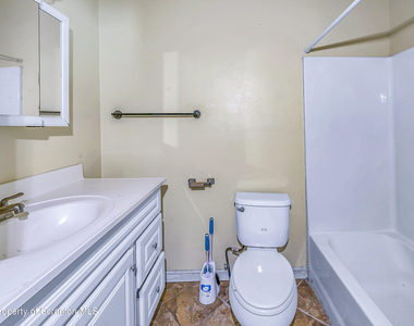 926 Madison Avenue - Photo Thumbnail 10