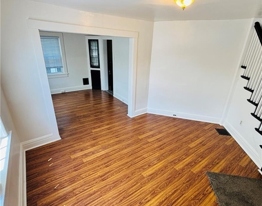551 Park - Photo Thumbnail 15