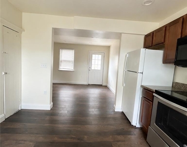 45 N 5th - Photo Thumbnail 4