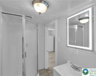 149 W Ridge Street - Photo Thumbnail 7