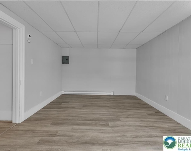 149 W Ridge Street - Photo Thumbnail 1
