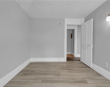 149 W Ridge Street - Photo Thumbnail 8