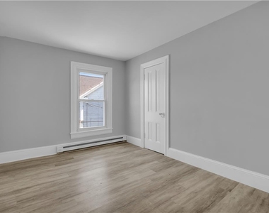 149 W Ridge Street - Photo Thumbnail 10