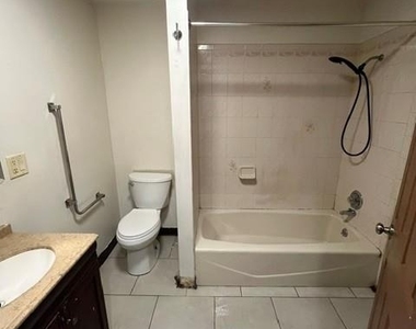 233 E Ridge Street - Photo Thumbnail 12