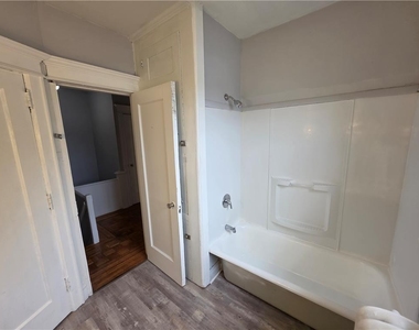 1451 W Turner Street - Photo Thumbnail 6