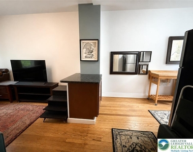 80 N 4th Street - Photo Thumbnail 5