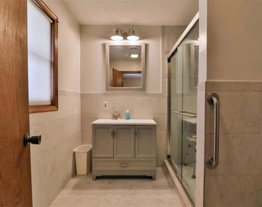 1187 E 4th Street - Photo Thumbnail 6
