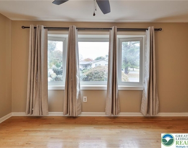 900 Mine Lane Road - Photo Thumbnail 7
