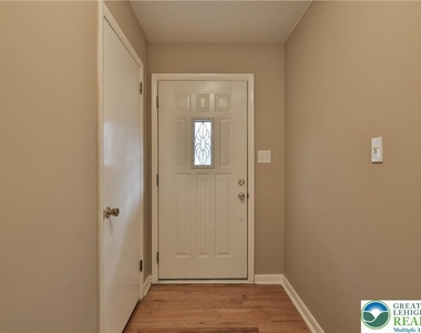 900 Mine Lane Road - Photo Thumbnail 4