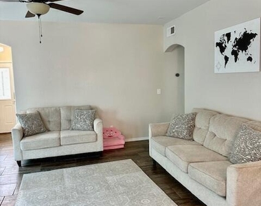14920 Willie Worsley Avenue - Photo Thumbnail 4