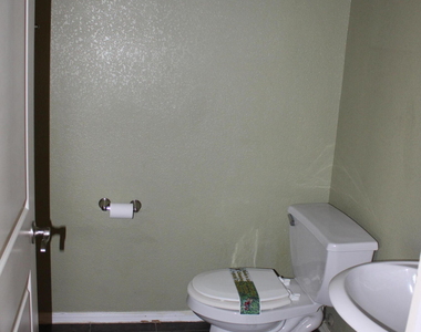 4056 Tibuni Place - Photo Thumbnail 13