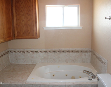 4056 Tibuni Place - Photo Thumbnail 31