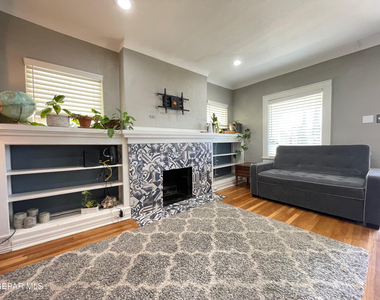 4415 Cumberland Avenue - Photo Thumbnail 4