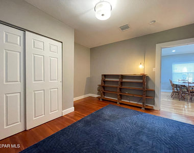 4415 Cumberland Avenue - Photo Thumbnail 24