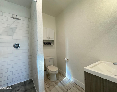 4415 Cumberland Avenue - Photo Thumbnail 21