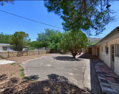 3807 Waymore Drive - Photo Thumbnail 21