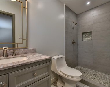 3807 Waymore Drive - Photo Thumbnail 13