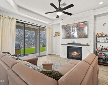 12863 Ivelet Court - Photo Thumbnail 10