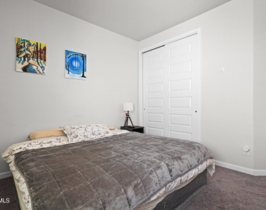 12863 Ivelet Court - Photo Thumbnail 25