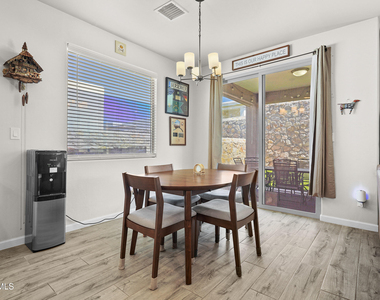 12863 Ivelet Court - Photo Thumbnail 9