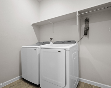 12863 Ivelet Court - Photo Thumbnail 24