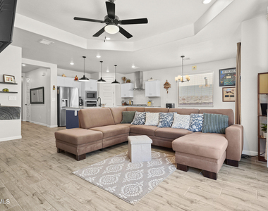 12863 Ivelet Court - Photo Thumbnail 18