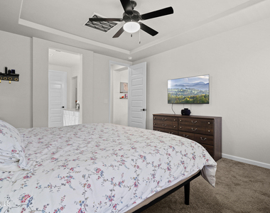 12863 Ivelet Court - Photo Thumbnail 7