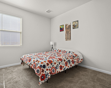 12863 Ivelet Court - Photo Thumbnail 23
